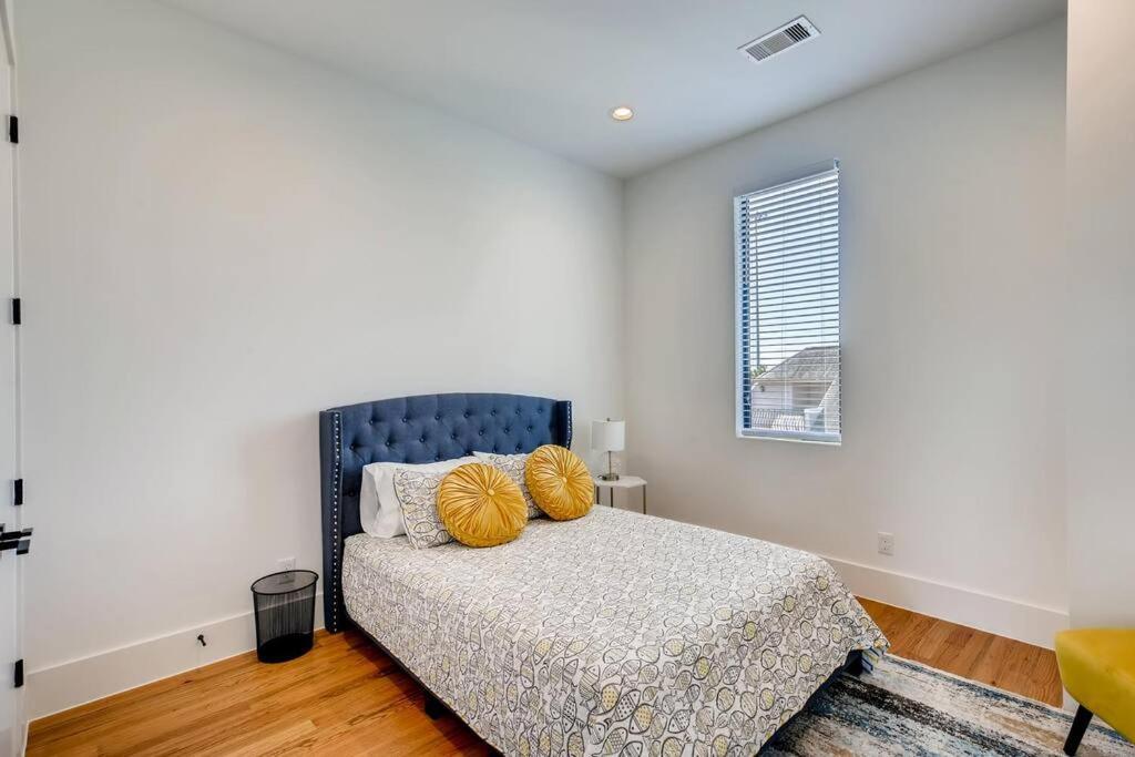 4 Story Home Mins To Downtown Houston With City Views Εξωτερικό φωτογραφία